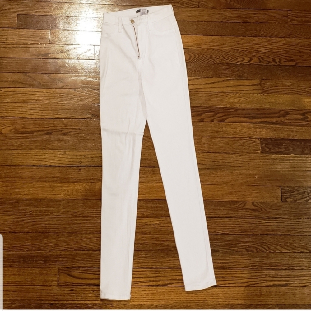 White pants - Picture 3 of 3
